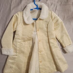 Elegant Cream Kids Coat with Faux Fur Trim